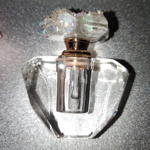 OLEG CASSINI CRYSTAL MINI BOTTLE - Picture 7 of 9